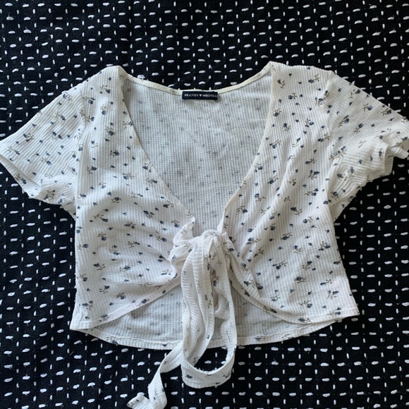 Brandy Rae thermal wrap tie tee - Picture 1 of 7